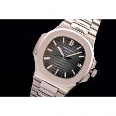 파텍필립 노틸러스-21 5711 1A